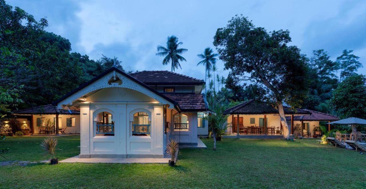 Stuthi Villa Ahangama Exterior foto